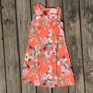 Sleeveless girls dress